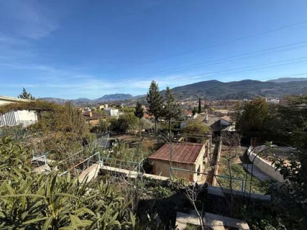 Terreno en calle Cine Avenida, 3