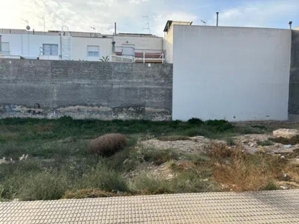 Terreno en calle Alcalde D. Jose Lozano Avila s/n