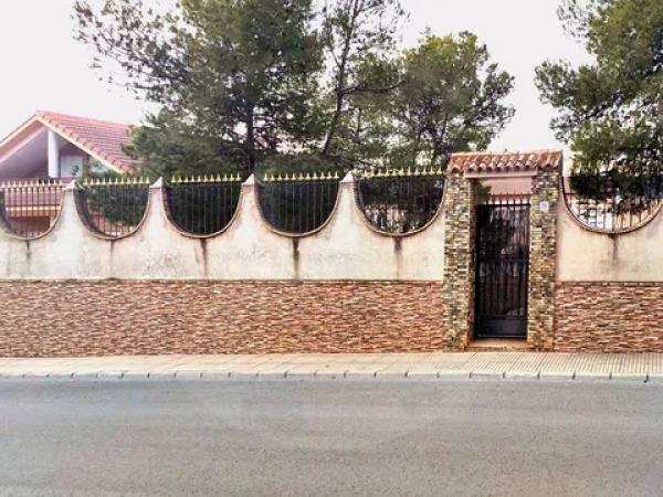 Terreno en calle Manuel Ocaña Valverde, 24