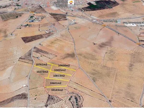 Terreno en via Sense Nom s/n