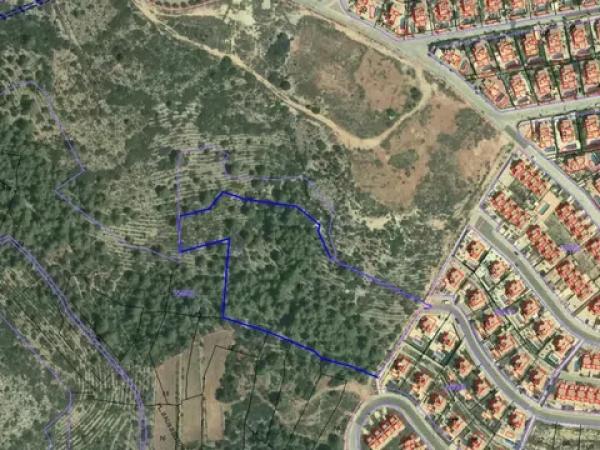 Terreno en plaza Sa U6 Sector 7