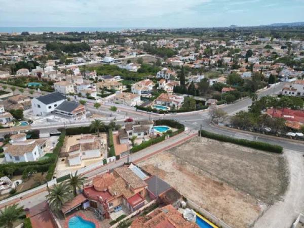 Terreno en Partida Barranquets, Carrer 28