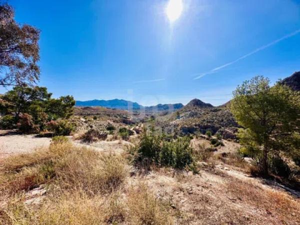 Terreno en Jijona / Xixona