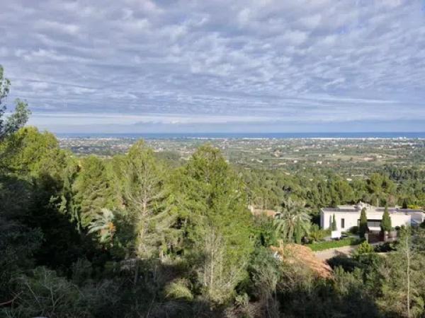 Terreno en avenida de l'Alcoià