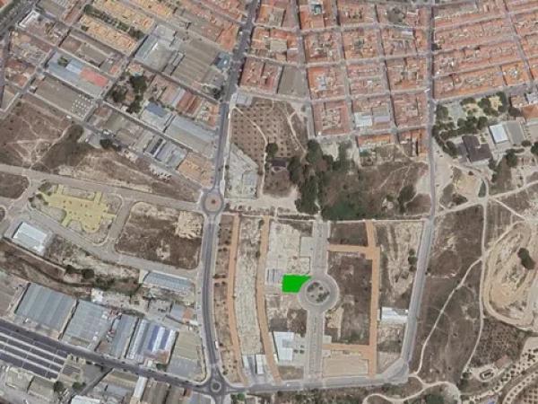 Terreno en avenida Antonio Vilaplana Martinez