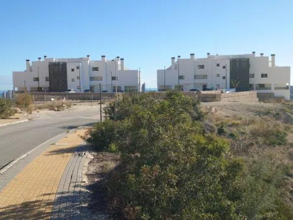 Terreno en calle de Colombia