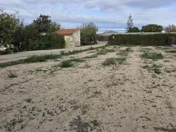 Terreno en calle Jaume Ii