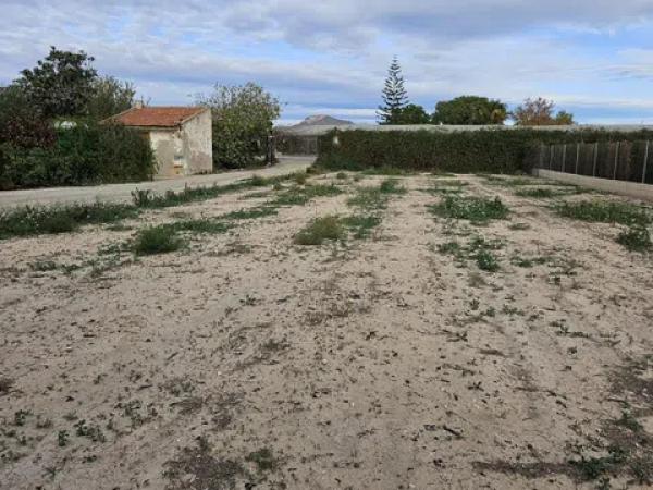 Terreno en calle Jaume Ii