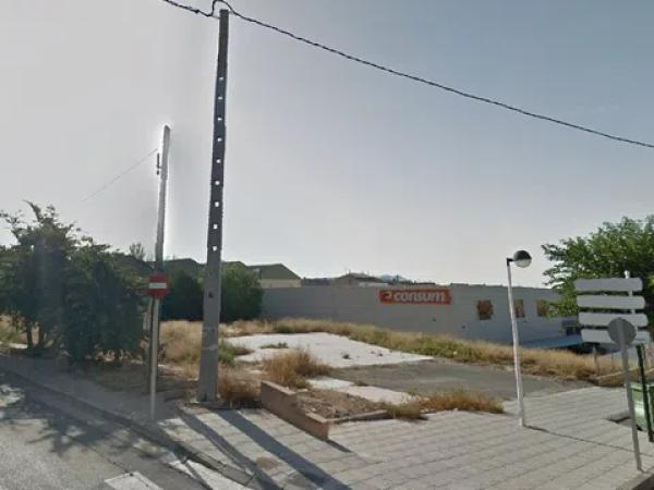 Terreno en avenida de Castalla, 15