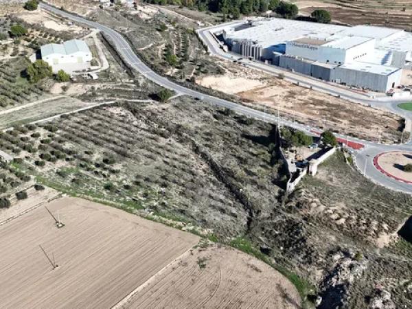 Terreno en poligono alfac, 60