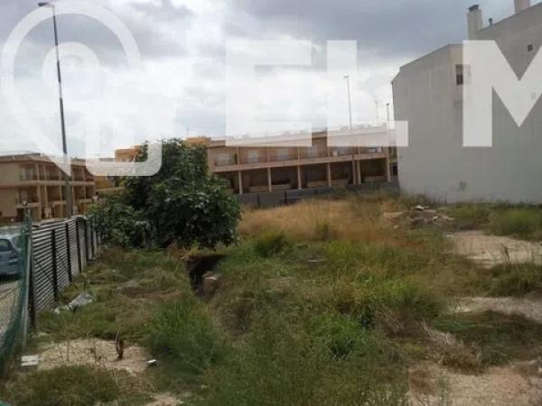Terreno en avenida Callosa Segura