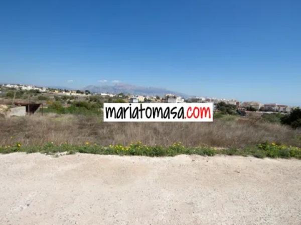 Terreno en Avenida País Valencià