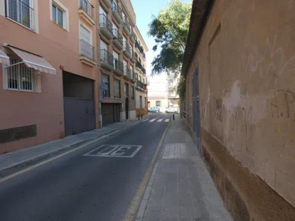 Terreno en Castelar, 16