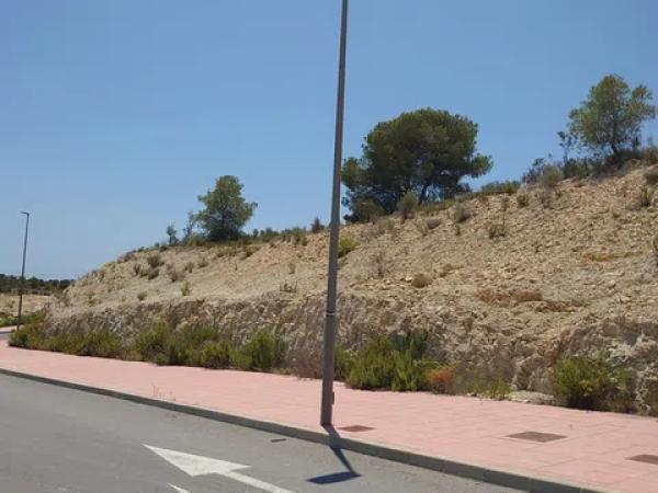 Terreno en calle de Nules