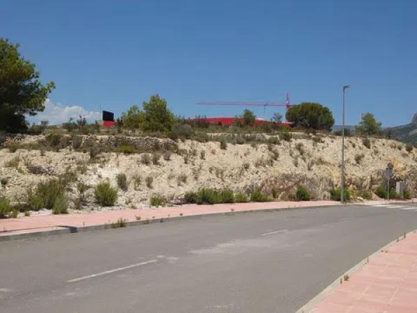 Terreno en calle de Nules