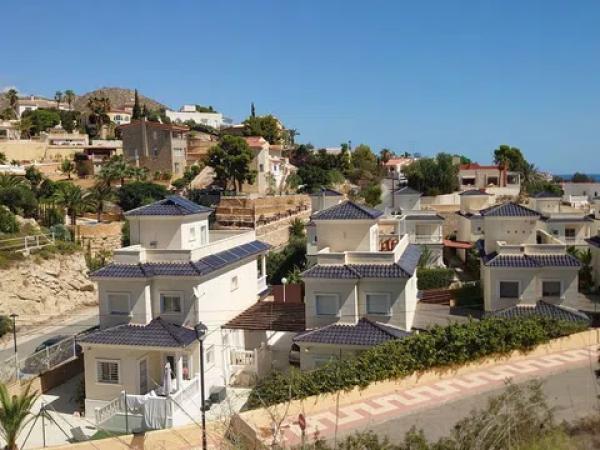 Terreno en Pueblo Español - Coveta Fumá