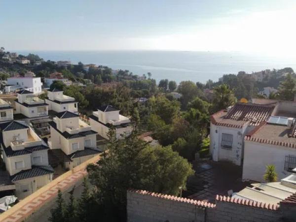 Terreno en Pueblo Español - Coveta Fumá