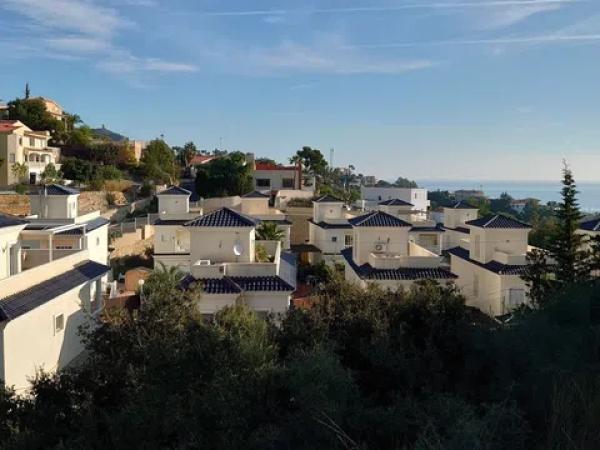 Terreno en Pueblo Español - Coveta Fumá