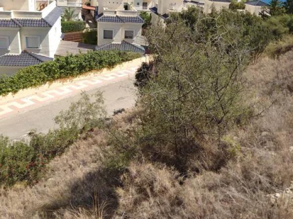 Terreno en Pueblo Español - Coveta Fumá