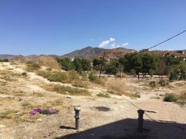 Terreno en San Crispín - Huerta Nueva - Estación