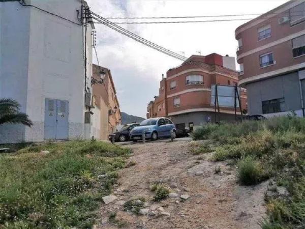 Terreno en San Crispín - Huerta Nueva - Estación