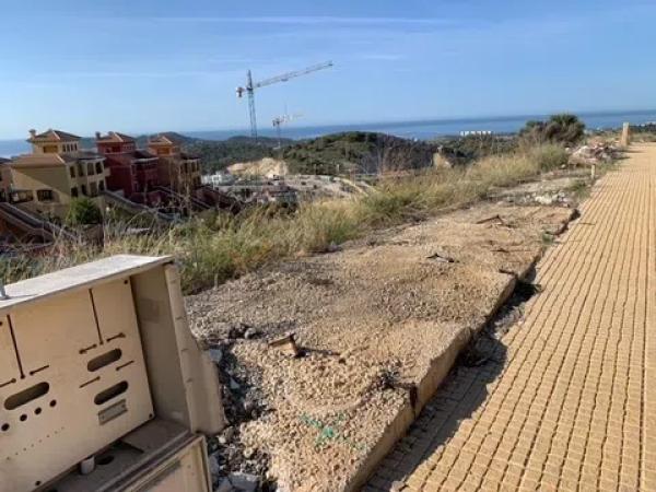 Terreno en calle Jaén, 12