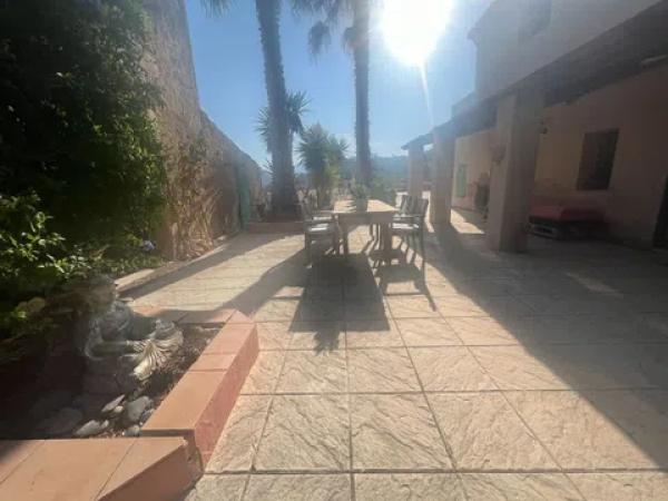 Terreno en via sense nom