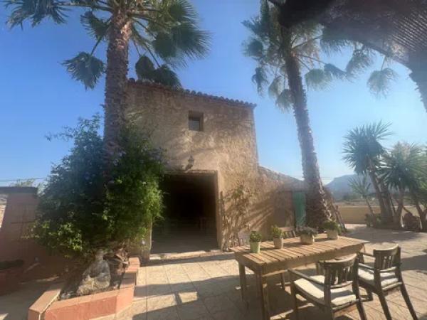 Terreno en via sense nom