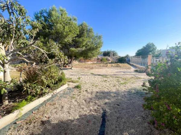 Terreno en Partida Punta la Sierra