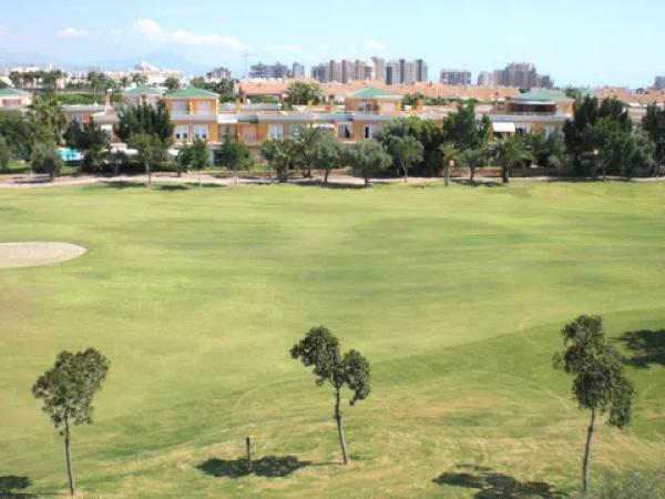 Terreno en Clara Campoamor