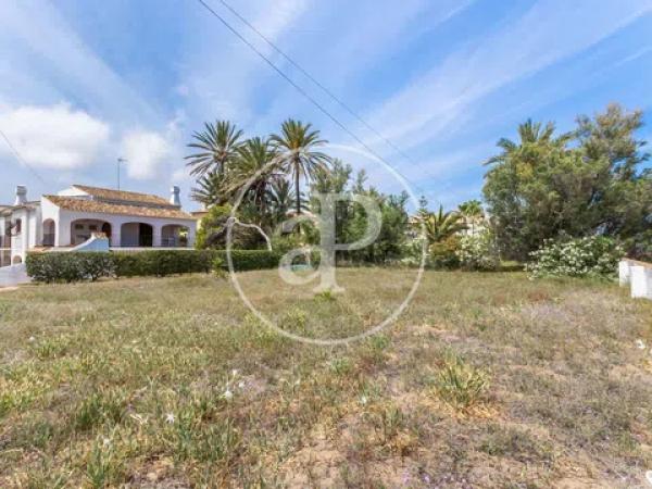 Terreno en Barrio Les Bassetes-El Marjal