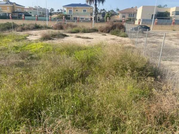 Terreno en Barrio Portes Encarnades-Torreta-Portalada