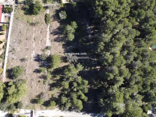 Terreno en calle de la Muela