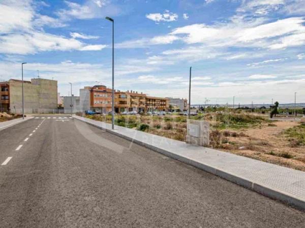 Terreno en Los Montesinos