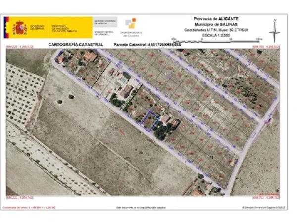 Terreno en calle Hernán Cortés, 27