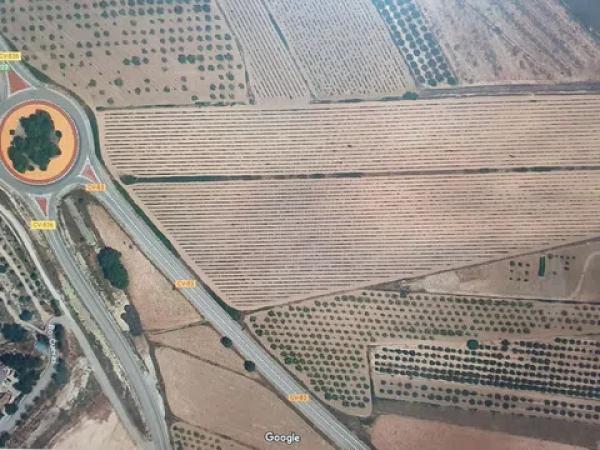 Terreno en carretera Circunvalacion