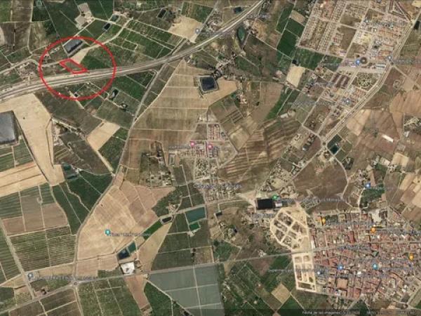 Terreno en calle del Mediterráneo s/n