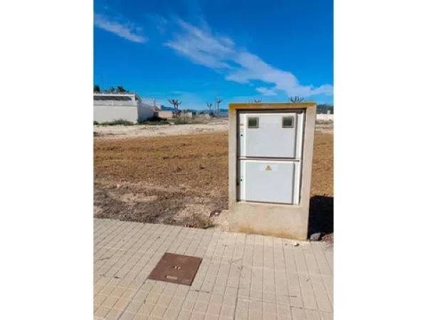 Terreno en calle Francisco Zurbaran