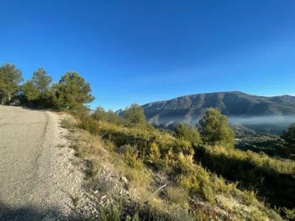 Terreno en Guadalest