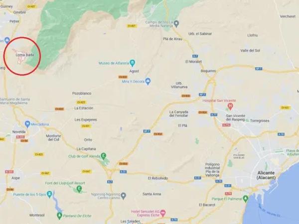 Terreno en calle las Chafarinas, 30