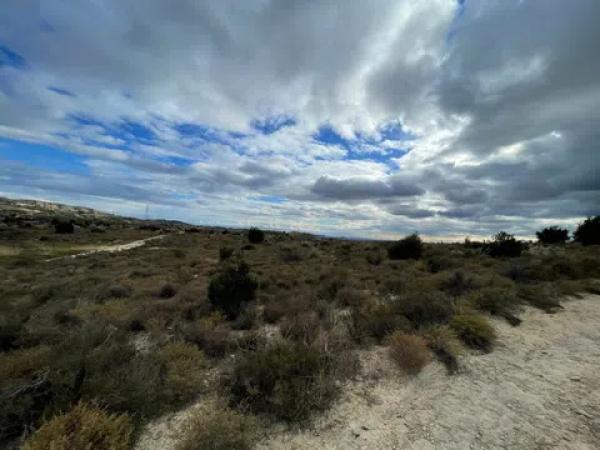 Terreno en carretera de Busot a Jijona s/n