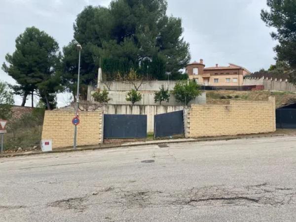 Terreno en plaza Mariola, 1