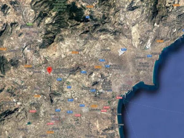 Terreno en calle Pablo Neruda, 90