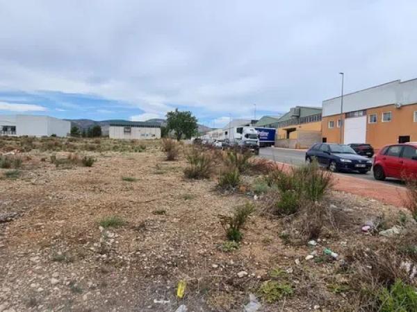 Terreno en Beneixama