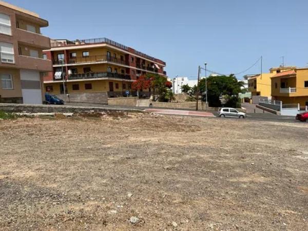 Terreno en brezo, 15  y 17