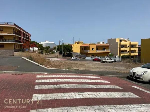 Terreno en brezo, 15  y 17