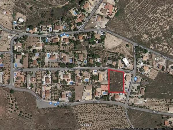 Terreno en calle Linx, 1