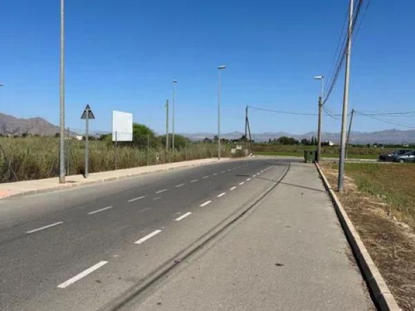 Terreno en calle Vicente Aleixandre, 15