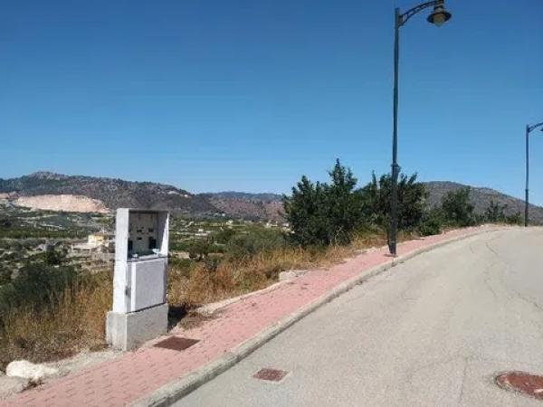 Terreno en calle Metge Carlos Guitart Pons