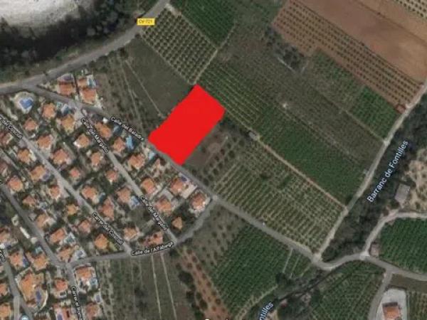 Terreno en Poligono Fontille